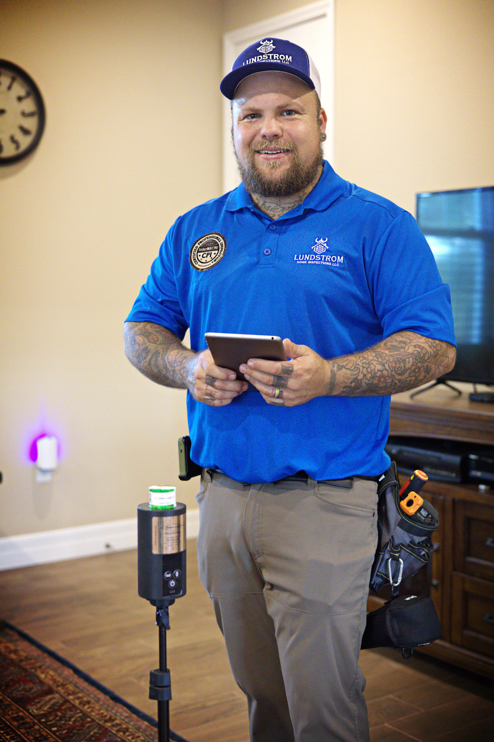Indoor air quality testing by Lundstrom Home Inspections using air sampling equipment to measure indoor contaminants