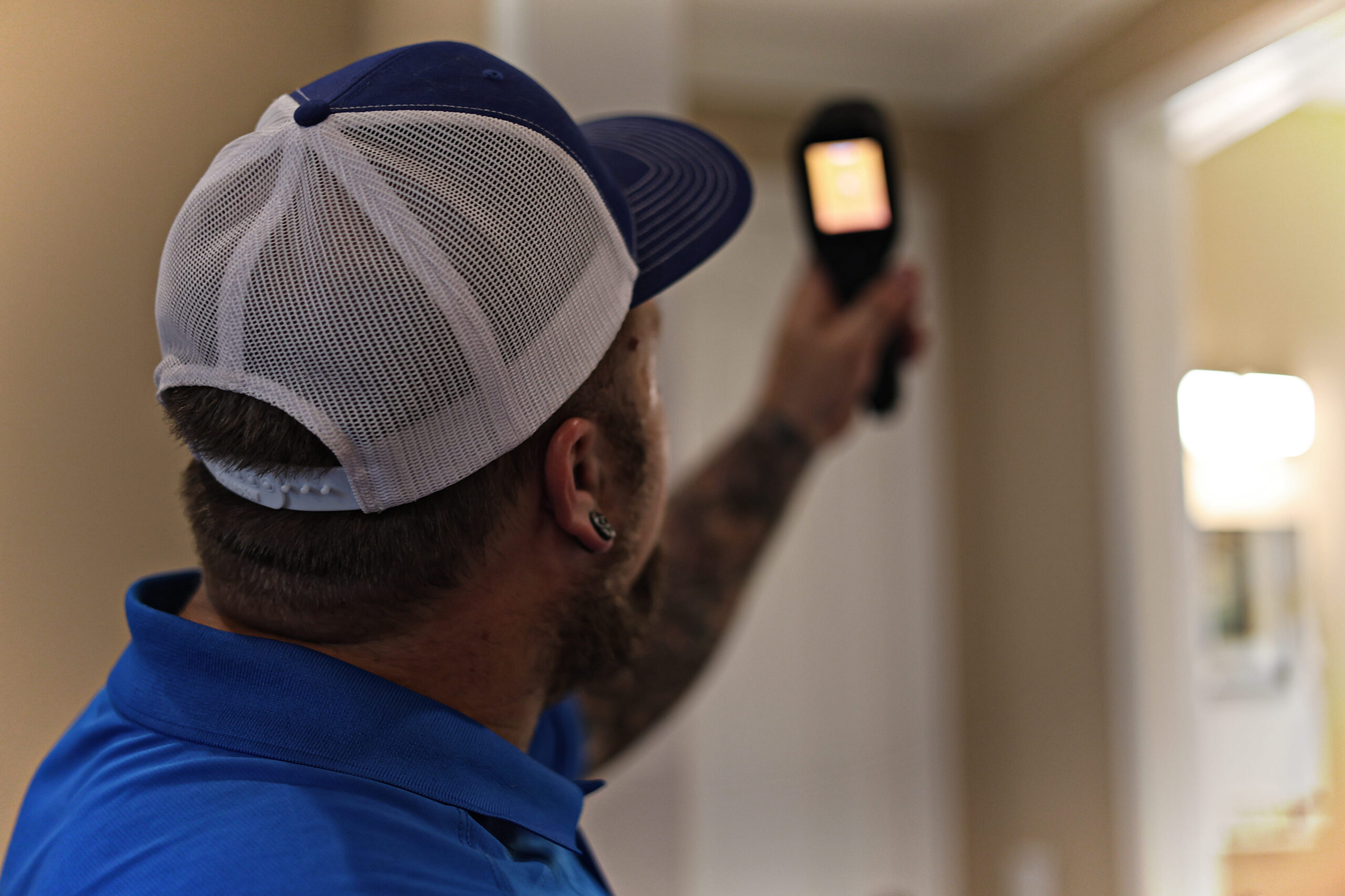 Mold inspection and testing by Lundstrom Home Inspections using thermal imaging to detect hidden moisture